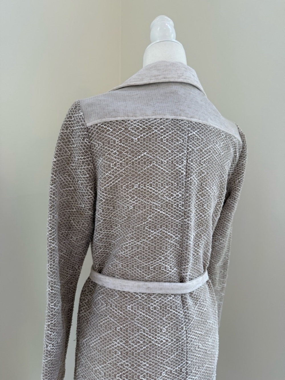 Vintage Long Sleeve Button-Up Knit Coat Dress in Light Taupe and Cream - Picture 8 of 8